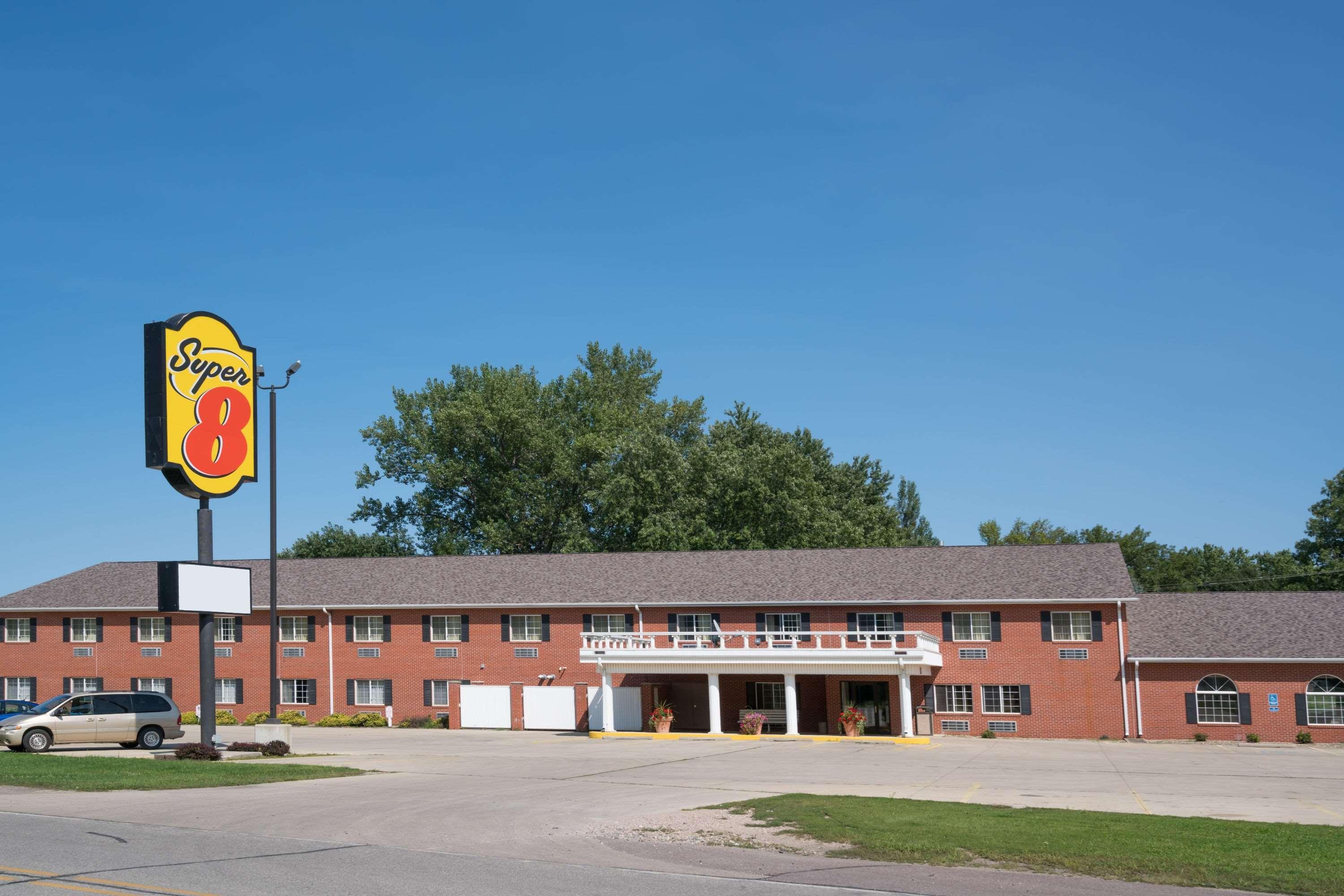 Super 8 By Wyndham Sheldon Hotel Kültér fotó